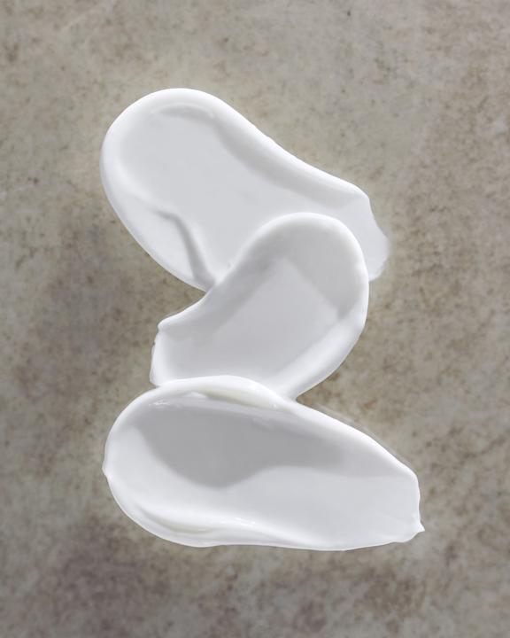 Actual product image NIVEA Luminous Body Creme Anti-Dehnungsstreifen & -Pigmentflecken (Body cream, 200 ml)