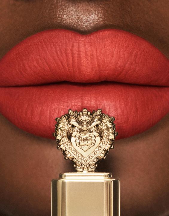 Immagine prodotto Dolce & Gabbana Devotion Rossetto Liquido in Mousse 400 Orgoglio (400 Orgoglio)
