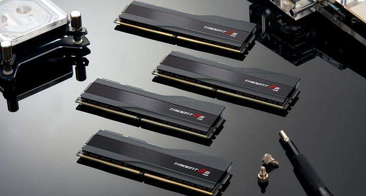 Produktbild G.Skill Trident Z5 RGB (2 x 16GB, 6000 MHz, DDR5-RAM, DIMM)