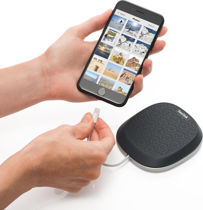 Actual product image SanDisk iXpand Base 32GB (15 W)