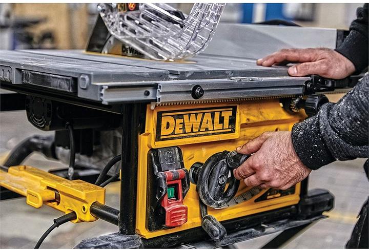 Produktbild DeWalt DWE7492QS