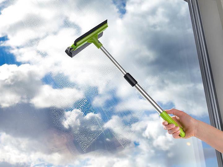 Actual product image Pearl Glass and window cleaner