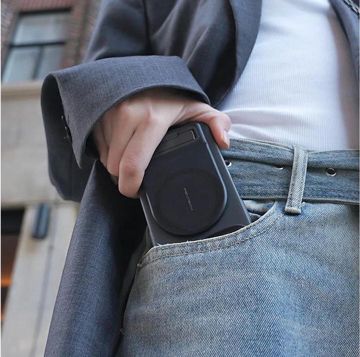 Actual product image Pgytech MagCam Phone Grip(Classic Black)