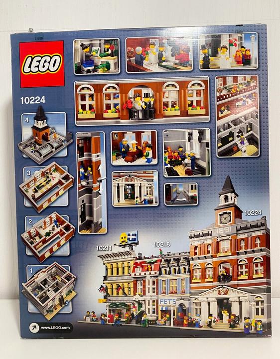 Actual product image LEGO City Hall (10224, LEGO Creator Expert)