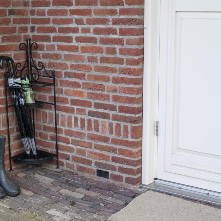Produktbild Esschert Design Schirmständer 95.5 cm Schwarz (27 x 27 x 96 cm)