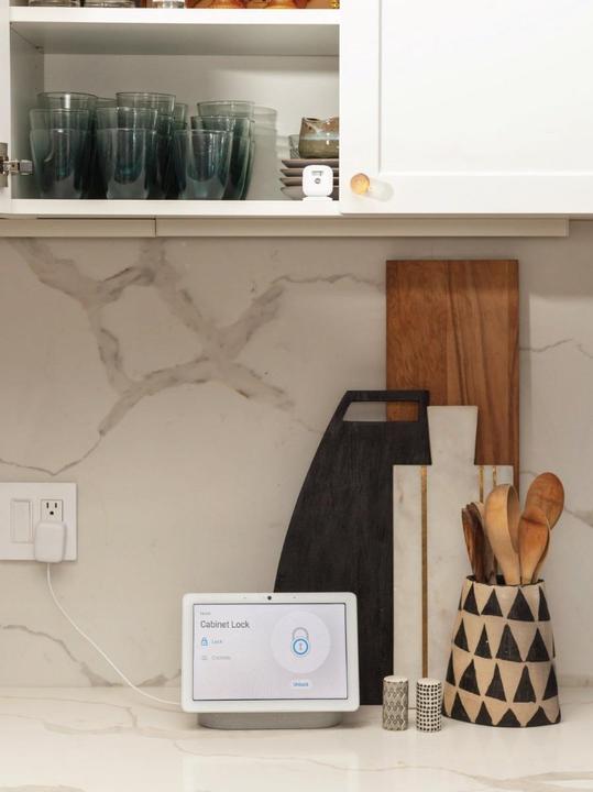 Actual product image Yale Smart Cabinet Lock (Smartphone)