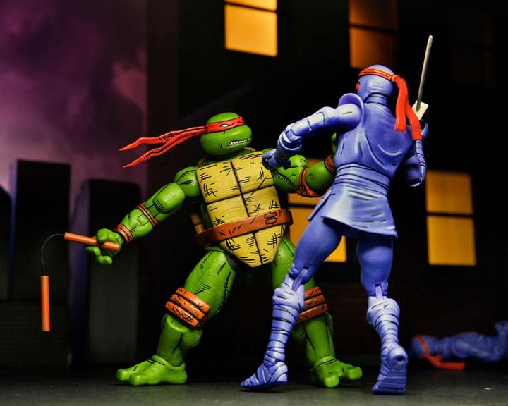 Actual product image Neca Teenage Mutant Ninja Turtles (Mirage Comics) action figure Michelangelo 18 cm