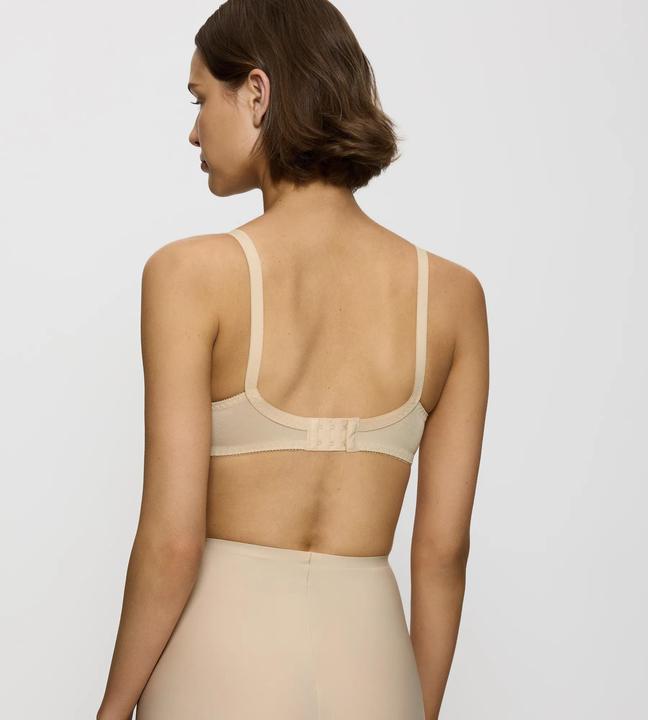 Image du produit Triumph Claudette 104 N X (Une unité par pack, 90 C)