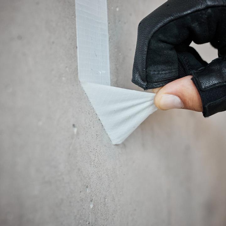 Actual product image Defender EXA-TAPE-VALUE W 50 - Fabric tape, white, glossy, 50 mm x 50 m (50 mm)