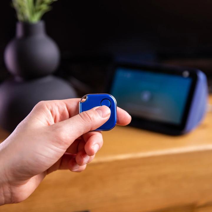 Actual product image Shelly Blu Button 1 Blue