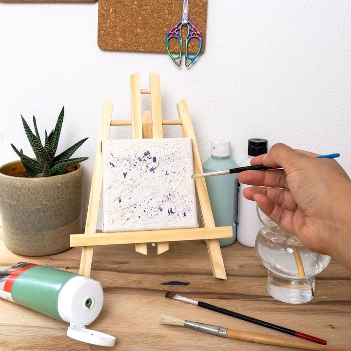 Actual product image Intirilife Table Easel Wood 18 x 30 cm