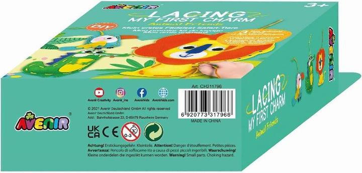 Actual product image Avenir Display First sewing kit