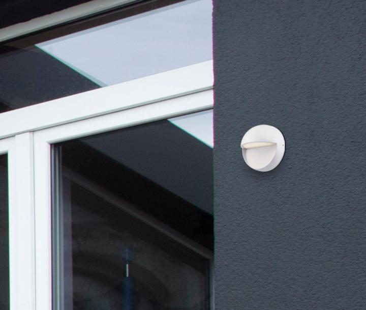 Actual product image Westinghouse Outdoor LED Wall Light Winslett White (300 lm, IP44)