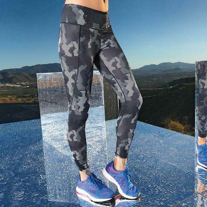 Actual product image Tri Dri TriiDri Performance Hexoflage leggings (XS)