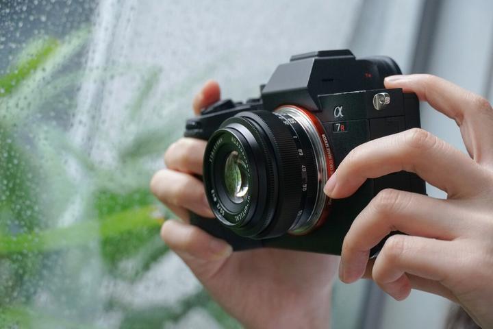 Produktbild TTArtisan 50mm f/2.0 Sony E (Sony E, Vollformat)
