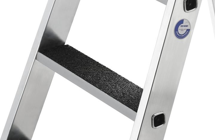 Munk CLIP-STEP R13 tread cover retrofit set, for extending step ladders, pack of 18. (Stile, 36.80 cm)