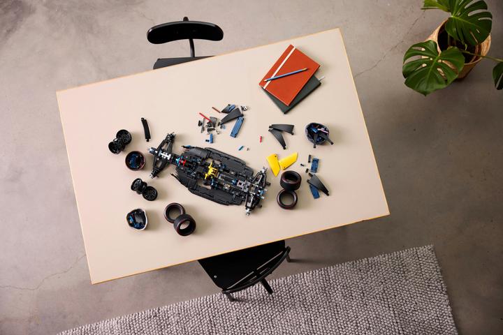 Produktbild LEGO Oracle Red Bull Racing RB20 F1 Rennauto (42206, LEGO Technic)