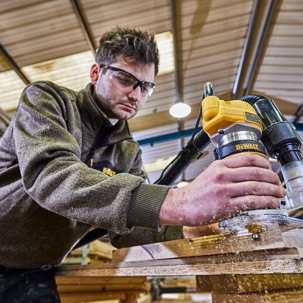 Produktbild DeWalt Oberfräse