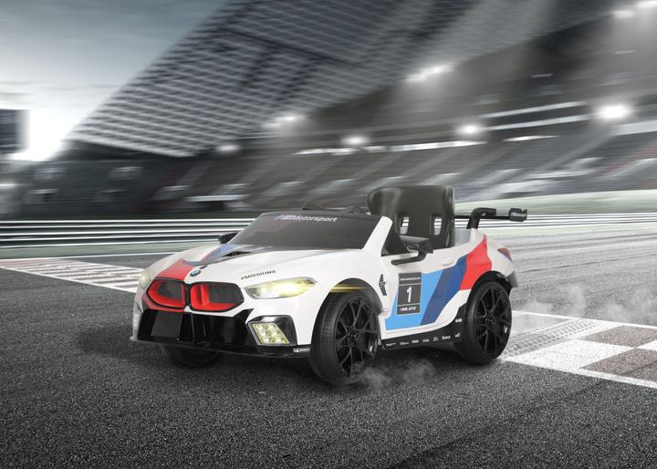 Produktbild Rollplay BMW M8 (12 V)