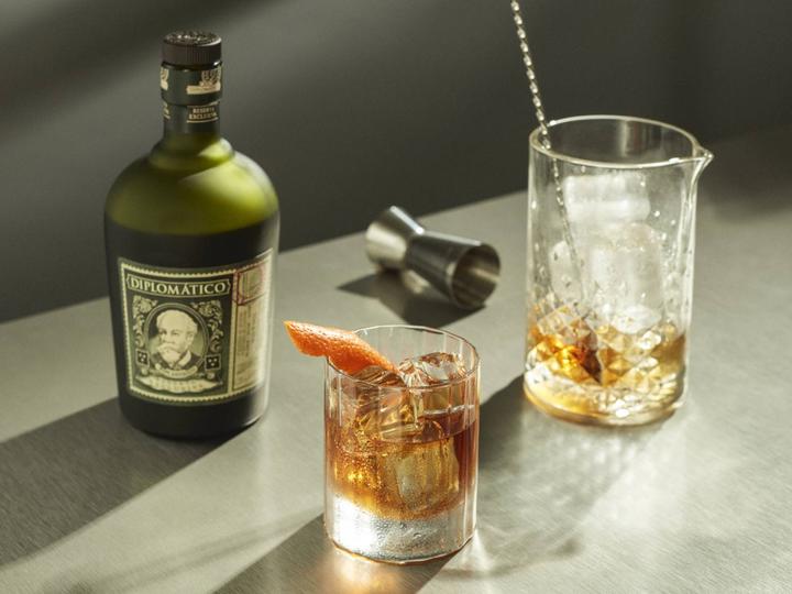 Produktbild Diplomático Reserva Exclusiva (1 x 70 cl)