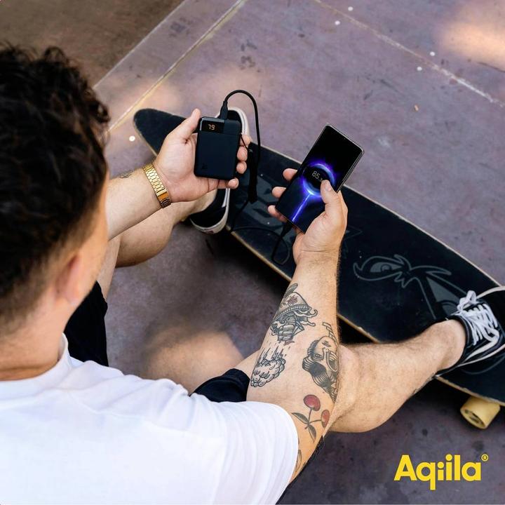 Productafbeelding Aqiila Powerbird B5B - Powerbank 5000 mAh, 12W - Zwart (5000 mAh, 12 W, 37 Wh)
