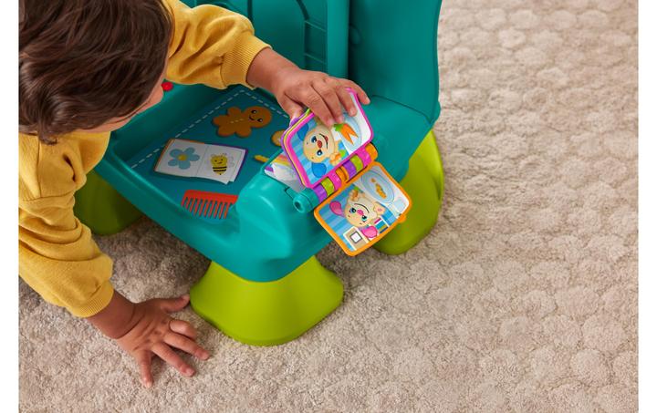 Image du produit Fisher-Price Chaise musicale d'apprentissage - E3 (Français, Allemand, Anglais)