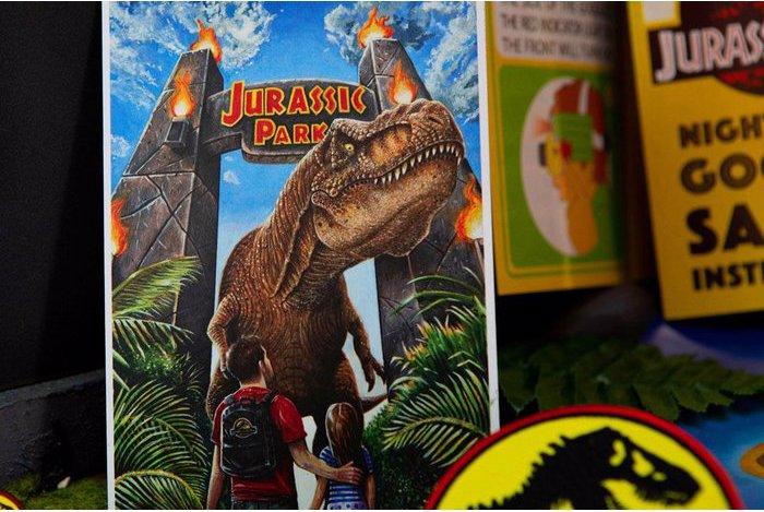 Actual product image Doctor Collector Jurassic Park: Welcome Kit (Booster Pack)