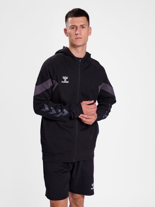 Actual product image hummel Hmltravel Zip Hoodie (M)