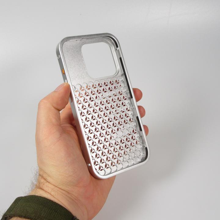 Immagine prodotto PhoneLook Custodia Mac Pro con aromaterapia e dissipazione del calore Space Grey (Apple iPhone 15 Pro Max)