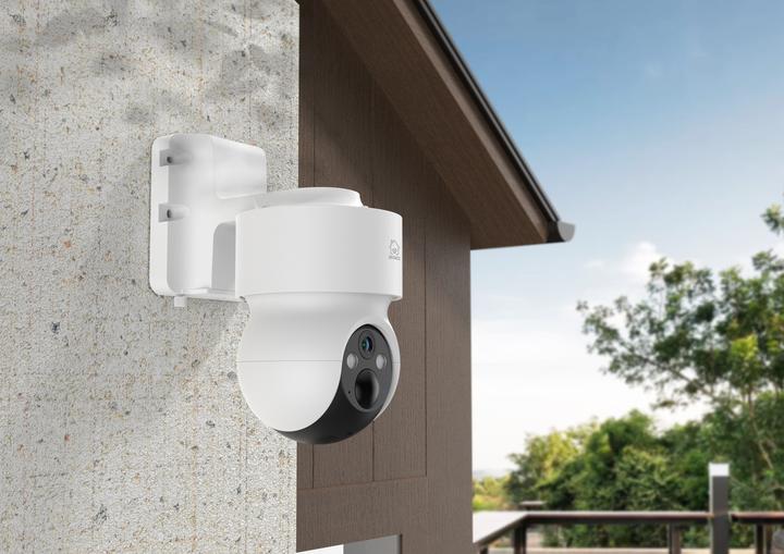Produktbild Deltaco Smart Home Kamera SH-IPC11-4G Akku schwenk/neigbar (2304 x 1296 Pixels)