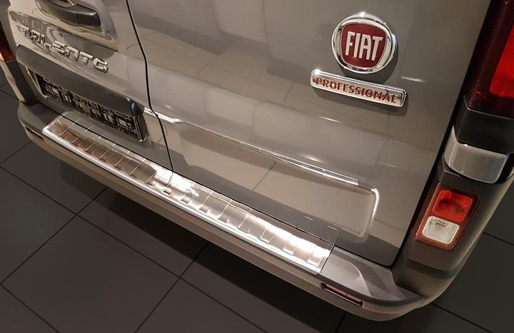 Image du produit Avisa Protection du seuil de chargement en acier inoxydable pour Fiat Talento / Opel Vivaro / Renault (Arrière)
