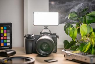 Produktbild Newell RGB-W Rangha Mini LED Lamp for Studio, Home, Outdoor Photos, Travel