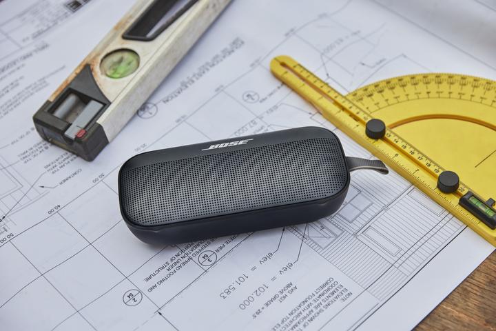 Image du produit Bose SoundLink Flex (12 h, Fonctionnement sur batterie)