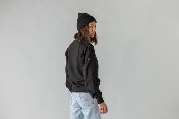 Actual product image BiXS Crew Sweater (L)