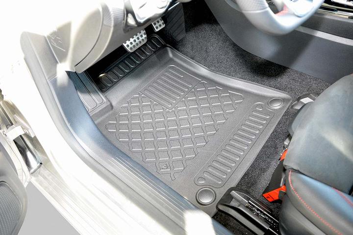 Produktbild Aristar Allwetter Fussmatten für Mercedes GLB ab 2019 bis heute (1 Set à 4 Fussmatten)