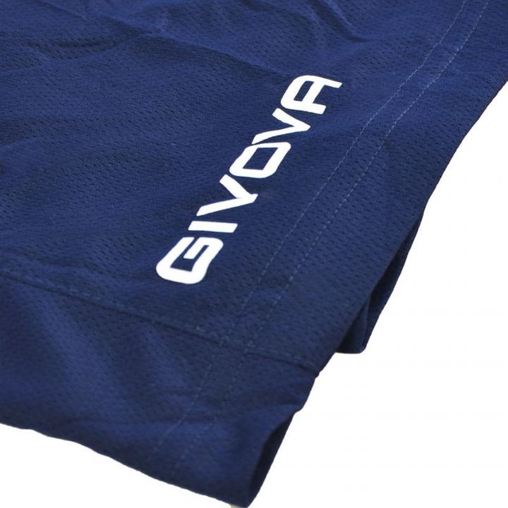 Actual product image Givova Eine Fussballshorts (M)