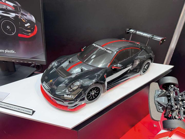 Actual product image Tamiya 1/10 RC Porsche 911 GT3 R (992) (TT-02) (Kit)