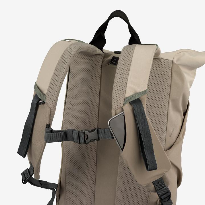 Image du produit Quechua Sac à dos de randonnée 16L+4, NH500 Escape Rolltop beige (21 l)