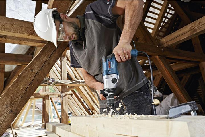 Image du produit Bosch Professional Perceuse GBM 13-2 RE : mandrin à serrage rapide, poignée supplémentaire (Fonctionnement sur secteur)
