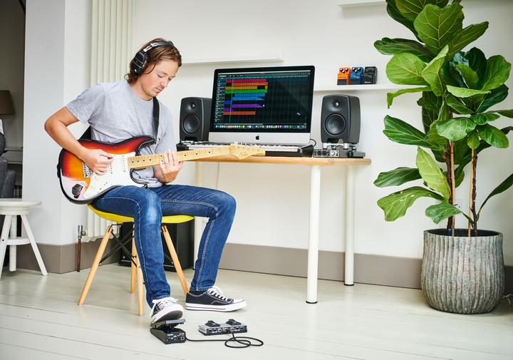 Image du produit BOSS (Electronics) EV-1-WL Pédale d'expression MIDI sans fil (Guitare)
