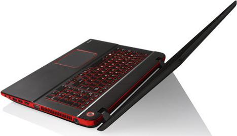 Produktbild Toshiba Qosmio X70-A-11R (17.30", Intel Core i7-4700MQ, 32 GB, 256 GB, CH)