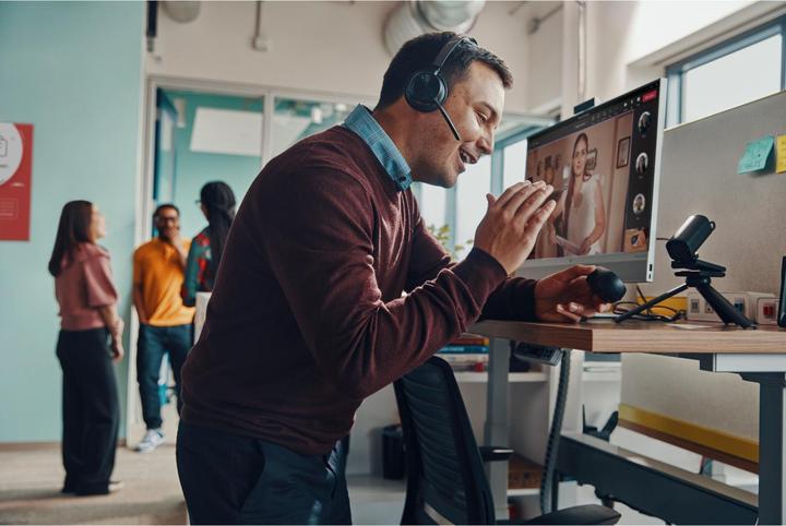Produktbild Poly Voyager Focus 2 (Kabellos, USB-C)