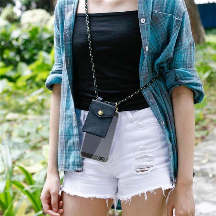 Actual product image Cadorabo TPU Mobile Phone Chain GOLD Cover