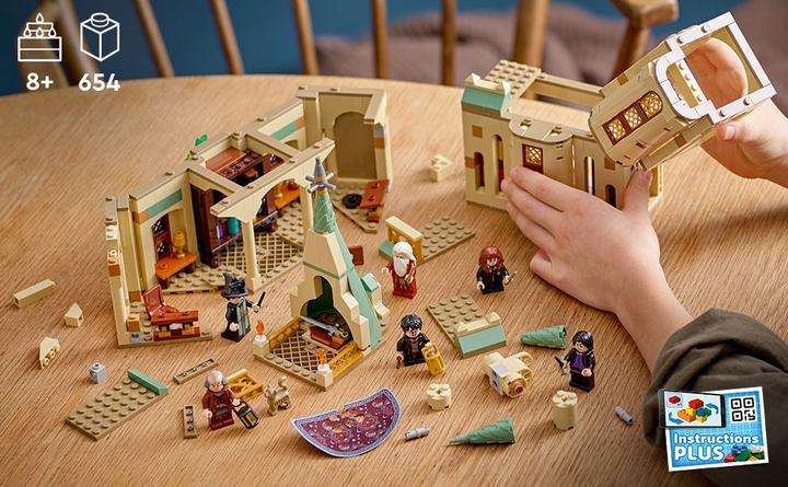 Produktbild LEGO Hogwarts: Dumbledores Büro (76402, LEGO Harry Potter)