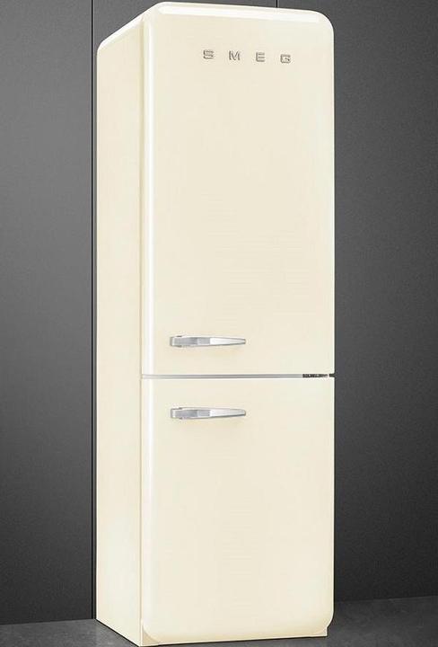 Actual product image Smeg Retro Style FAB32RCR5 (331 l)