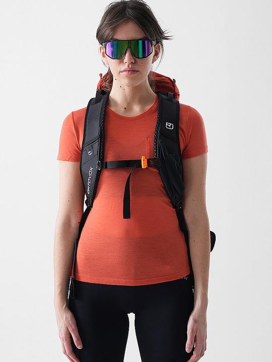 Actual product image Meru Queluz Merino (M)