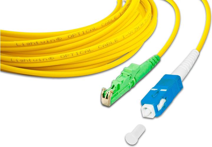 Actual product image Lightwin Fiber optic patch cable LSH/APC-SC, singlemode, simplex, 1m (LSOH, CAT6a, 1 m)