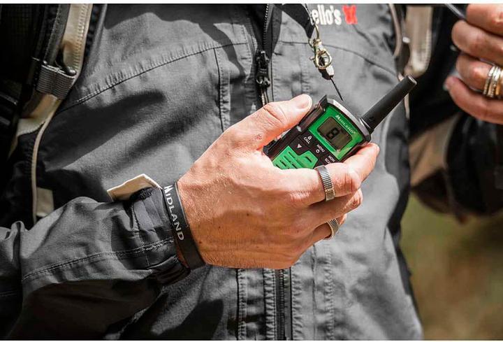 Actual product image Midland XT30 PRO - Portofoonset - Walkie Talkie - PMR446 - Set van 2 stuks - C1463 (6 km)