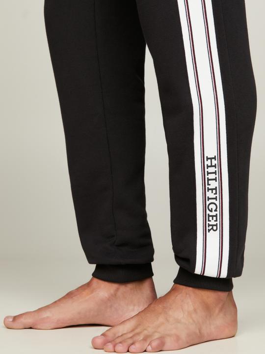 Actual product image Tommy Hilfiger Men's jogging trousers (XL)