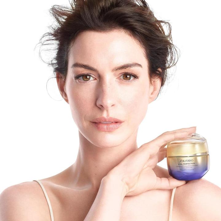 Produktbild Shiseido Uplifting and Firming Advanced Cream Refill (Körpercreme, 50 ml)